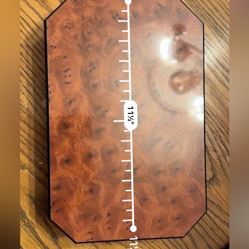 Wood Grain Jewelry Decorative Box - Picture 4 of 5